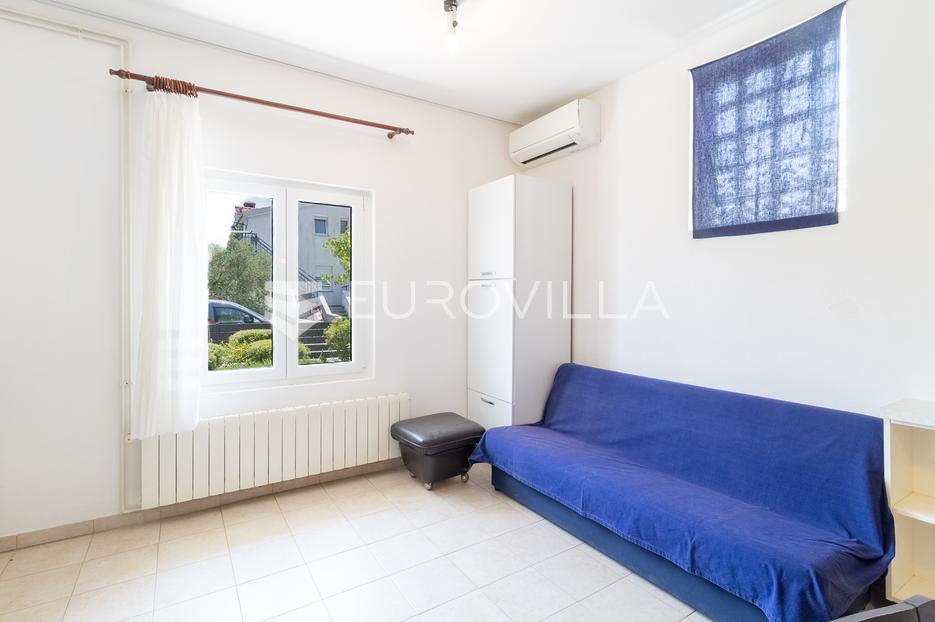Casa In vendita -  Krk