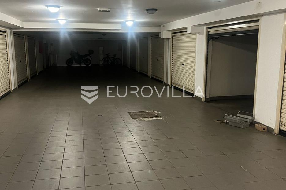 Casa In vendita Trešnjevka