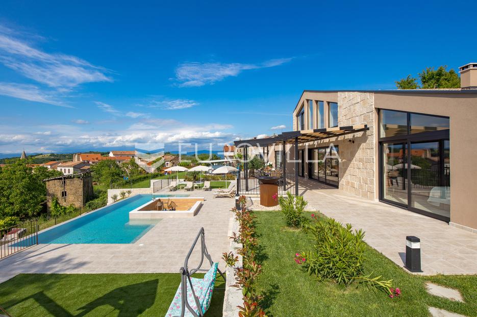 House For sale -  Pazin - Okolica
