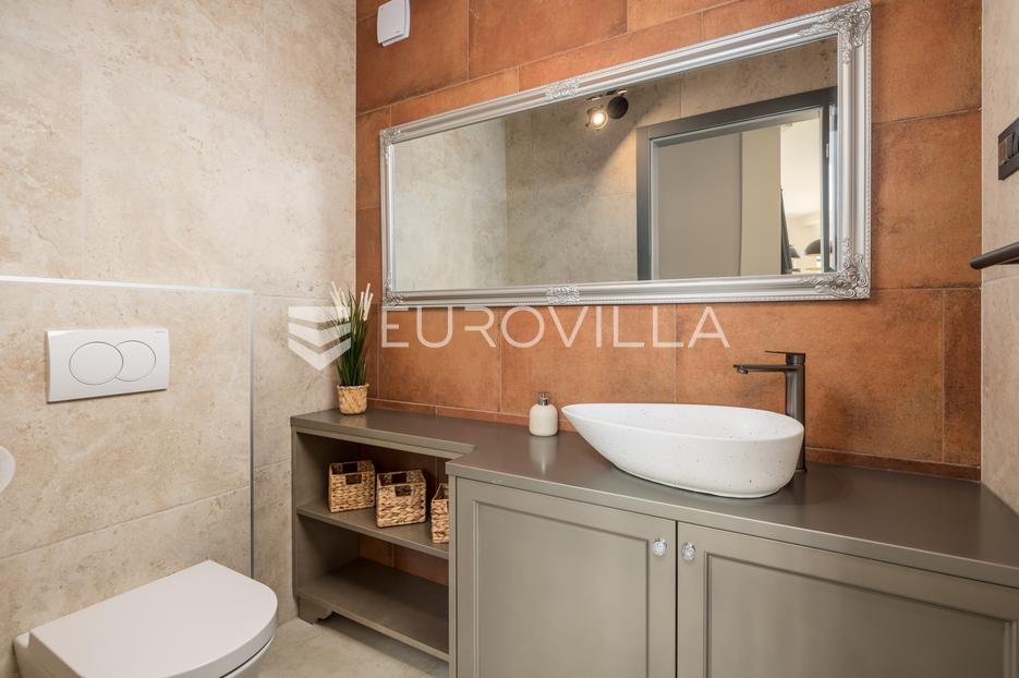 House For sale -  Pazin - Okolica