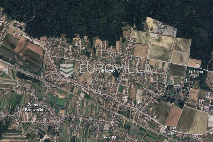 Pozemek na prodej 2344 m² – Javorje