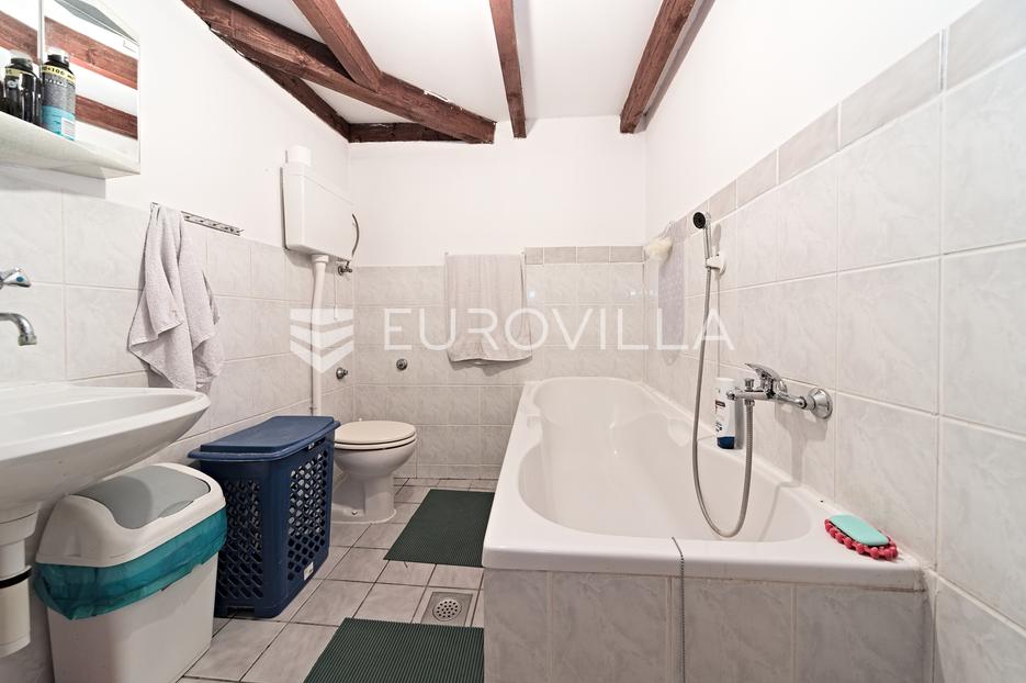Apartma Na predaj -  Osijek
