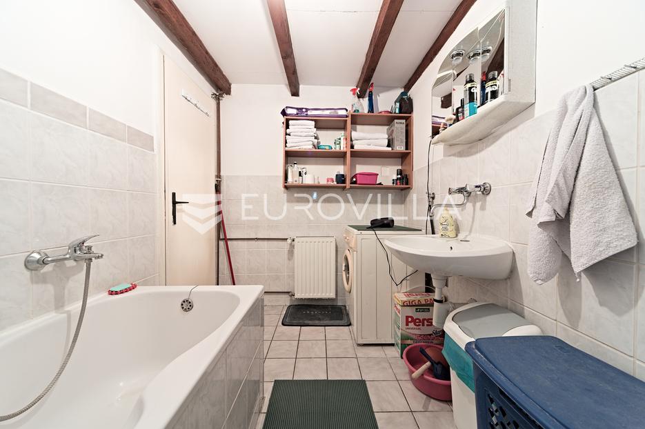 Apartma Na predaj -  Osijek