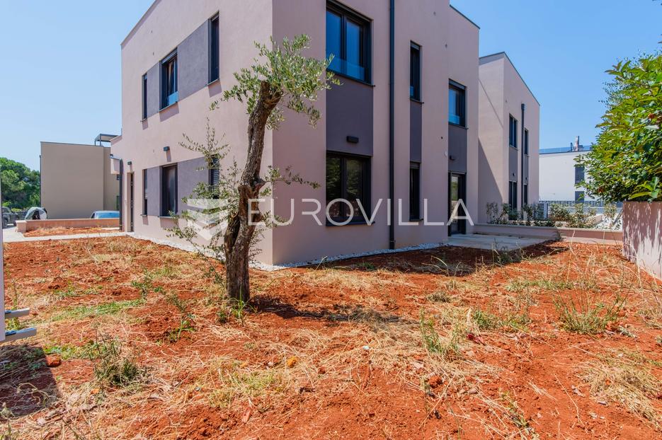 Apartment Zu verkaufen - Istarska Poreč - foto 2/12