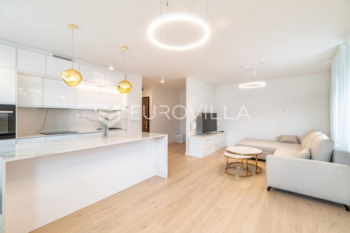 Flat for sale 60 m² – Jarun