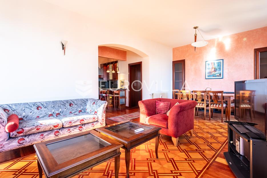 Apartmán Na predaj -  Split