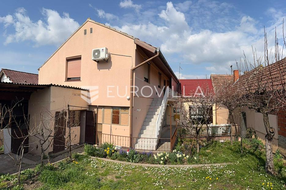 Maison À vendre - Osječko-baranjska Đakovo