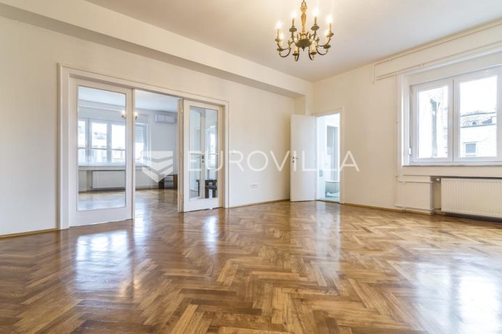 Poslovni prostori na predaj 130 m² – Donji Grad