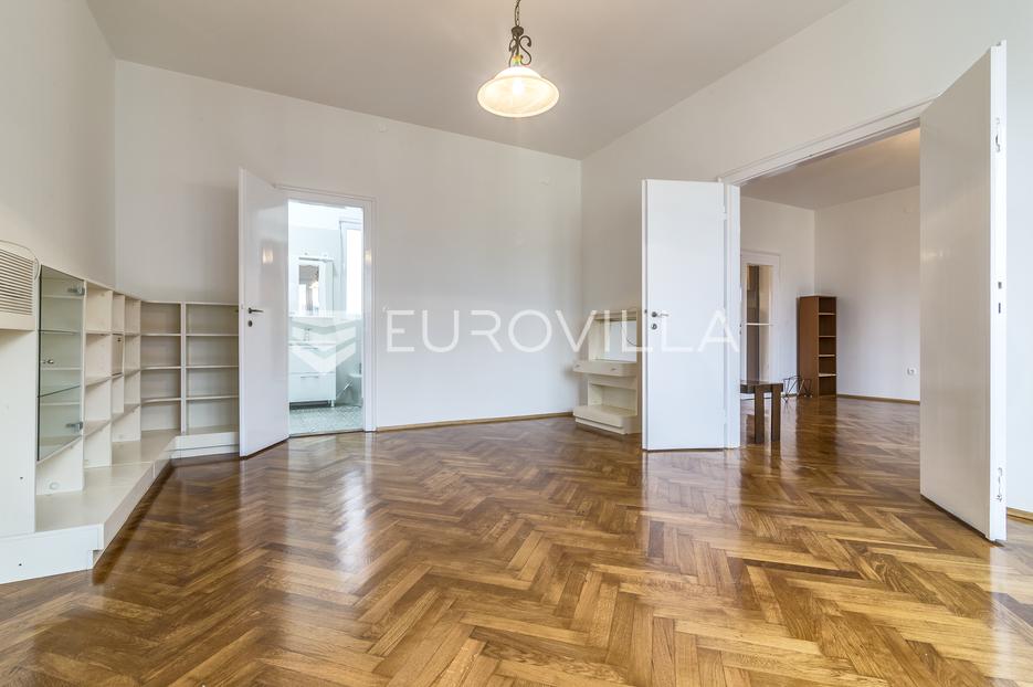 Locaux commerciaux À vendre - Grad Zagreb Donji Grad - foto 4/11