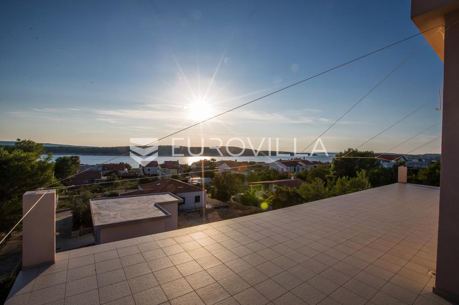 Apartma Na predaj - Primorsko-goranska Rab - foto 1/2