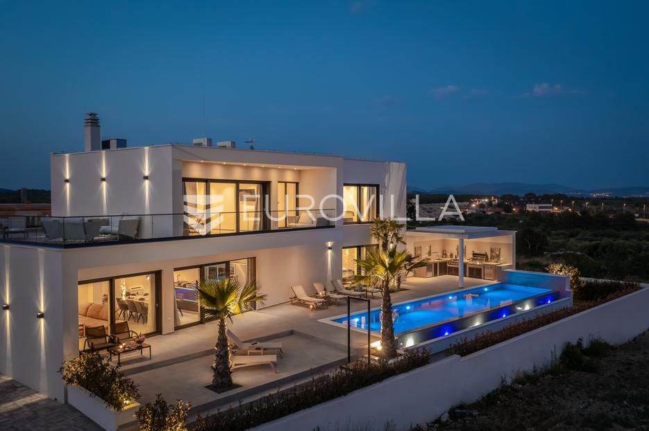 House For sale - Vodice - foto 1/65