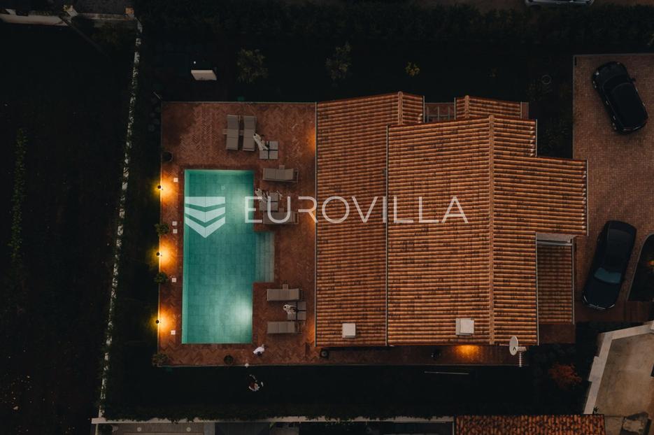 Casa In vendita - Istarska Višnjan