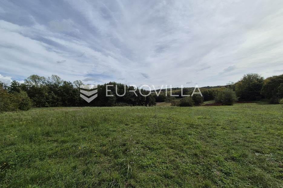 Zemljište Na prodaju -  Karojba