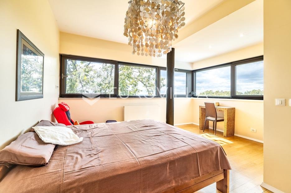 Haus Zu verkaufen - Grad Zagreb Gornja Dubrava