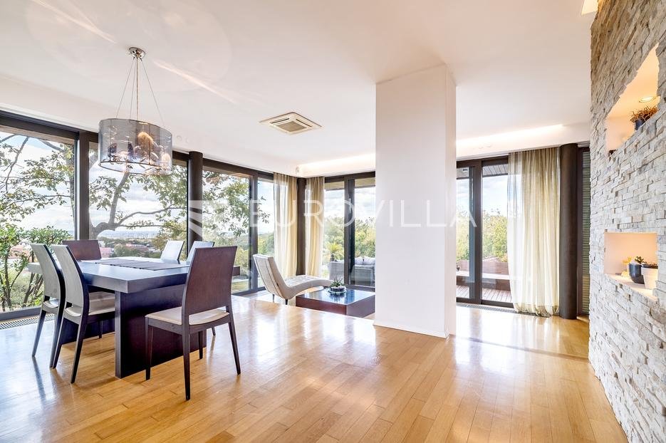 Haus Zu verkaufen - Grad Zagreb Gornja Dubrava