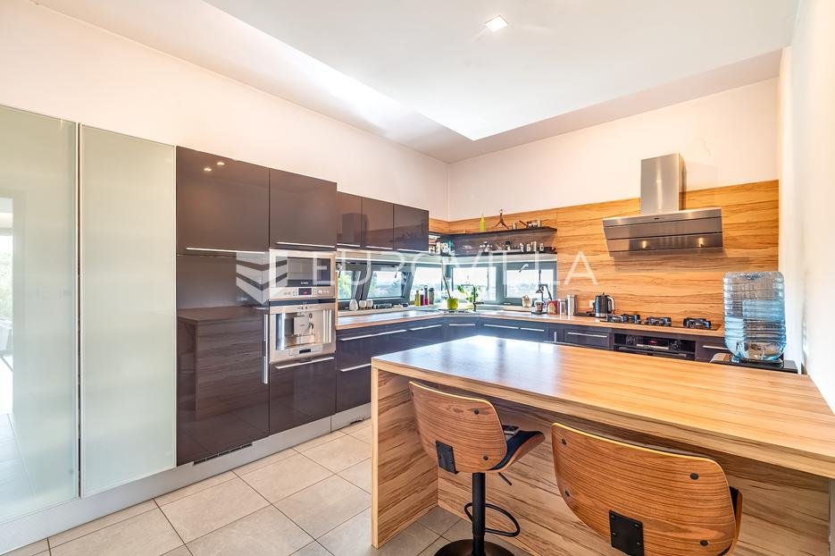 Haus Zu verkaufen - Grad Zagreb Gornja Dubrava