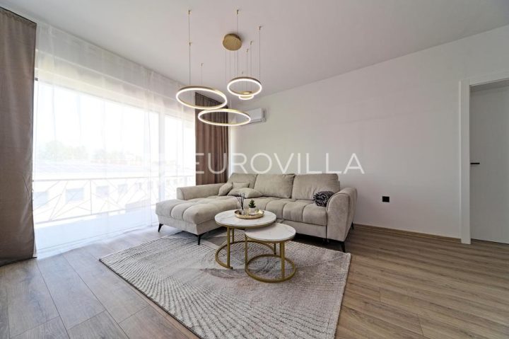 Appartement à vendre 111 m² – Cvjetno Naselje