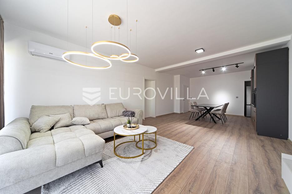 Apartma Na predaj -  Osijek