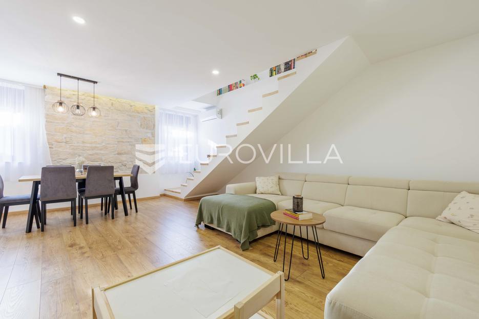 Apartment Zu verkaufen -  Pula