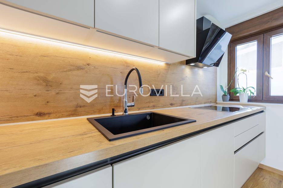 Apartment Zu verkaufen -  Pula