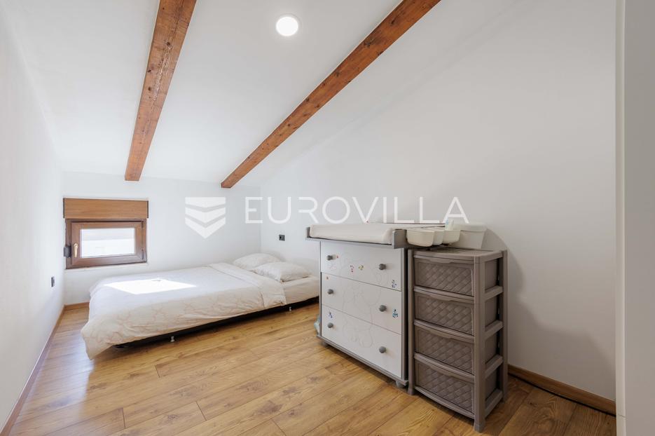 Apartment Zu verkaufen -  Pula