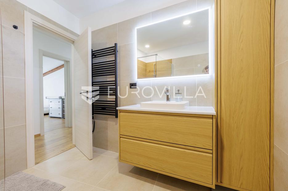 Apartment Zu verkaufen -  Pula