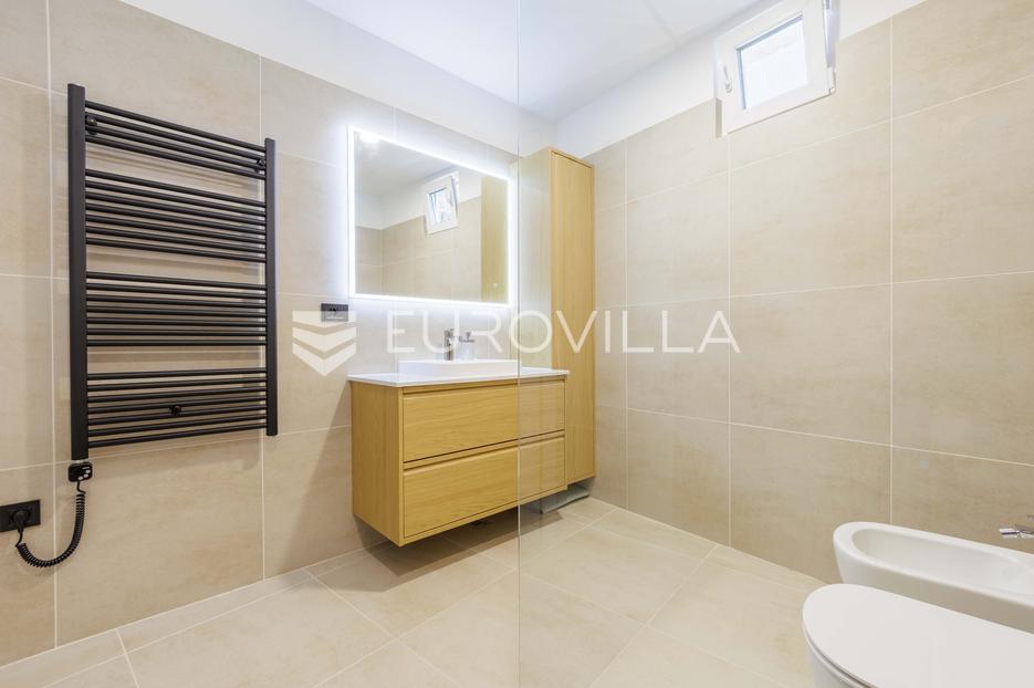 Apartment Zu verkaufen -  Pula