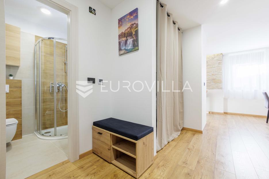 Apartment Zu verkaufen -  Pula