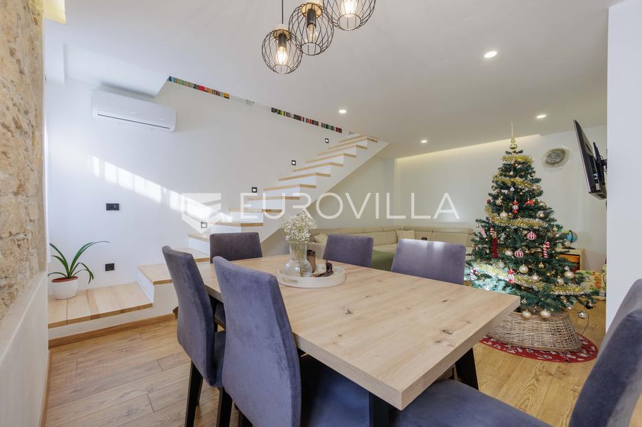 Apartment Zu verkaufen -  Pula