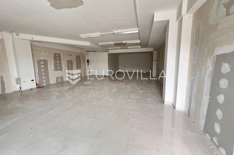 Commerciale In vendita -  Pula