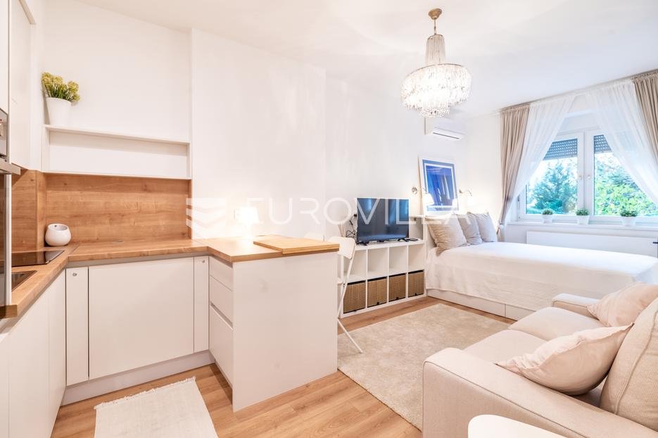 Apartment Zu verkaufen - Grad Zagreb Donji Grad - foto 2/8