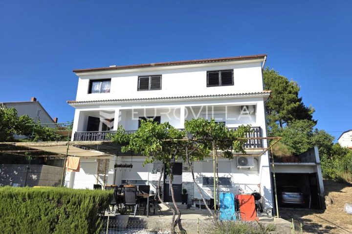 Apartma na predaj 95 m² – Banjol