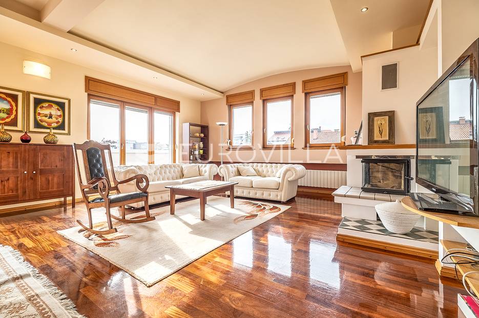 Casa In vendita - Grad Zagreb Gornji Grad - Medveščak