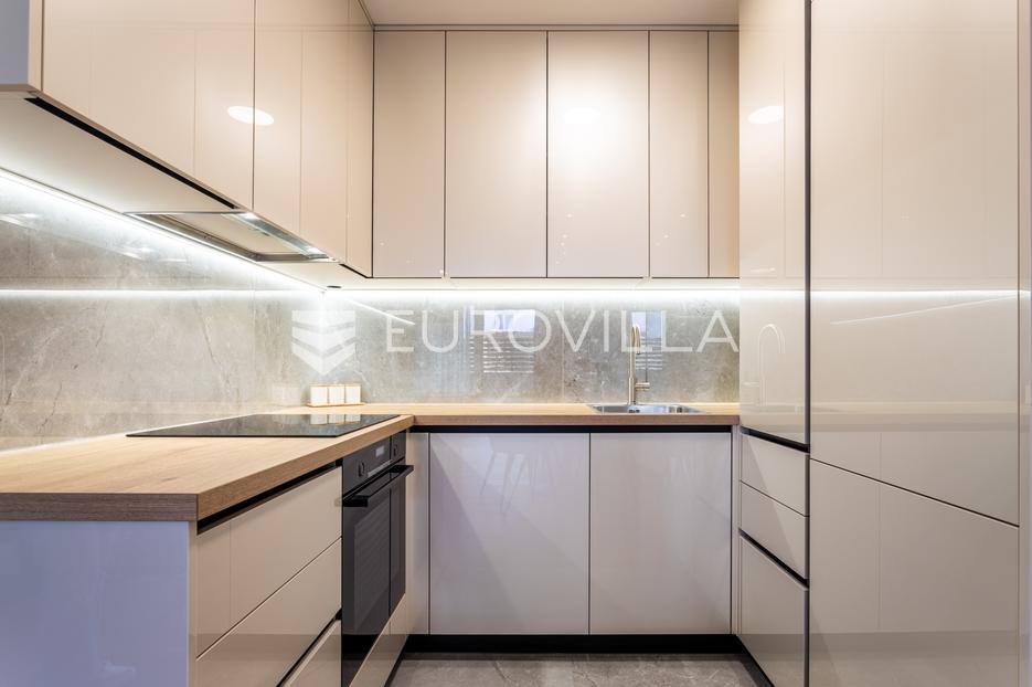 Apartment Zu verkaufen -  Split