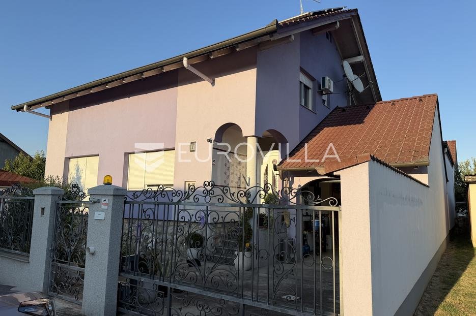 Haus Zu verkaufen - Virovitičko-podravska Virovitica
