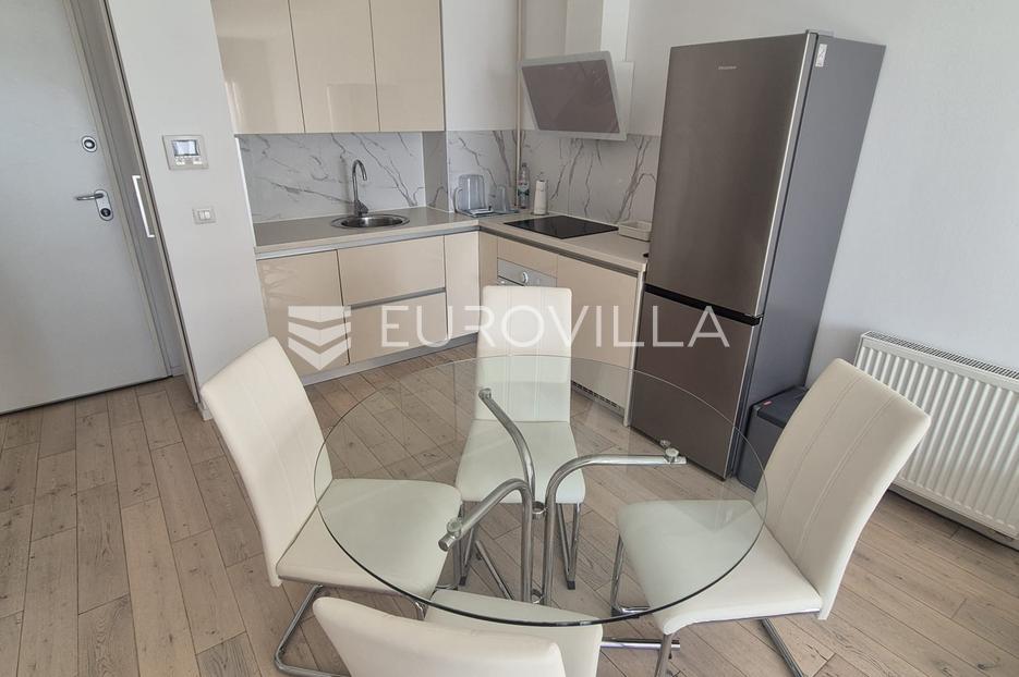 Appartement À vendre -  Trnje