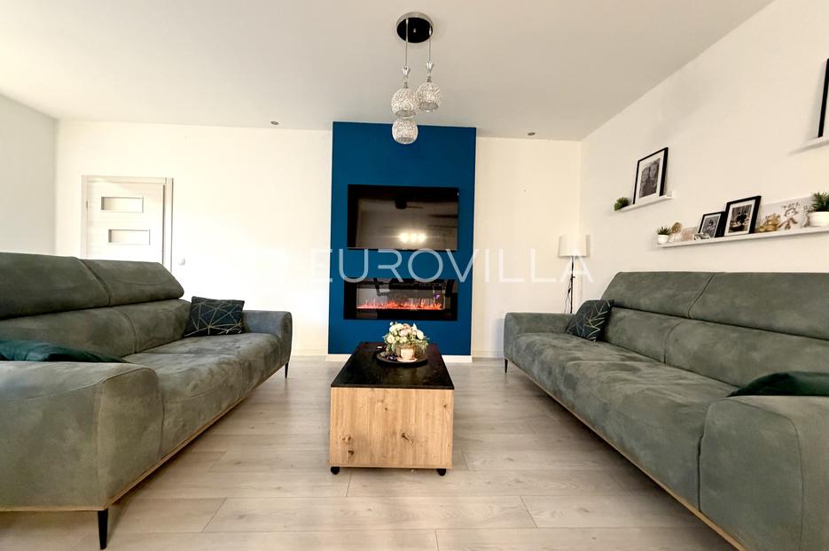 House For sale - Osječko-baranjska đakovo - foto 1/26