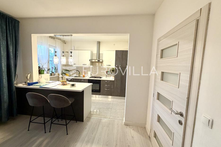 House For sale - Osječko-baranjska Đakovo