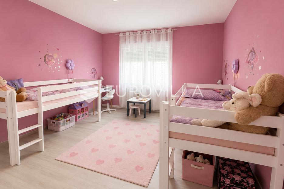 House For sale - Osječko-baranjska Đakovo