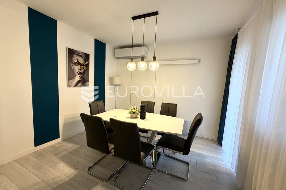 House For sale - Osječko-baranjska Đakovo