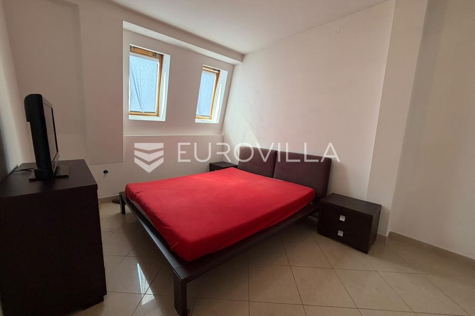 Flat For sale - Osječko-baranjska Đakovo