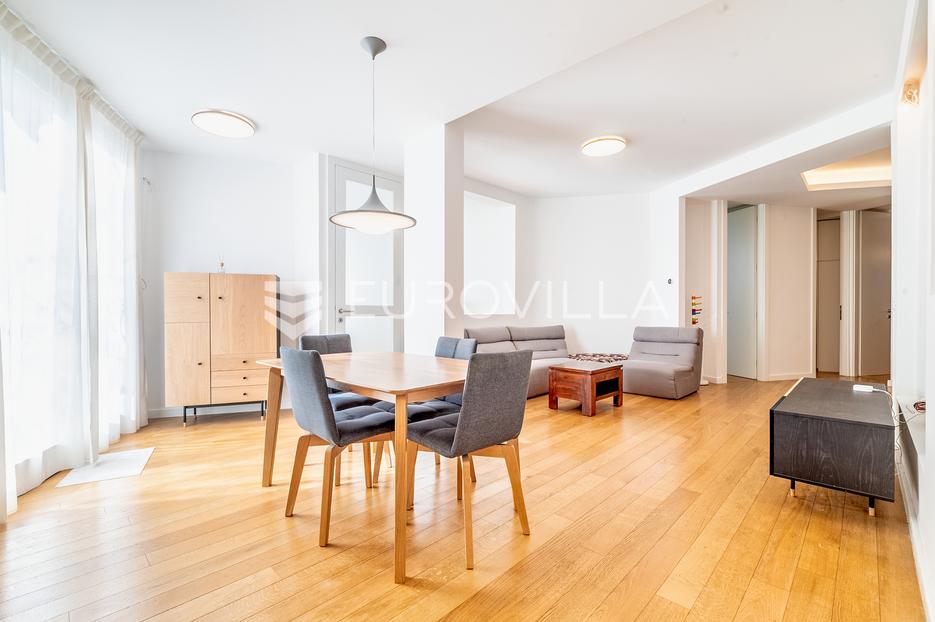 Apartmán Na predaj -  Maksimir