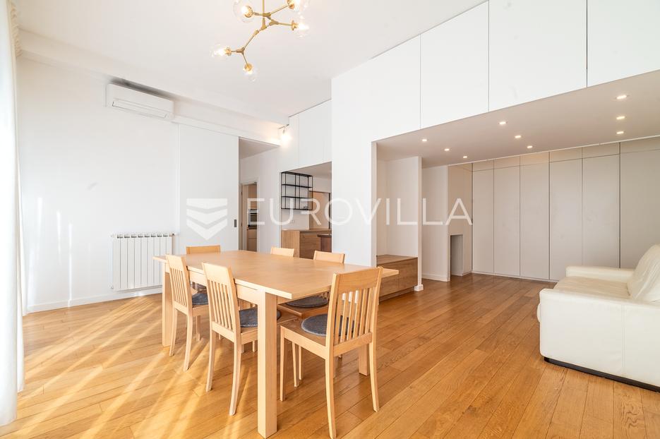 Apartmán Na predaj -  Maksimir