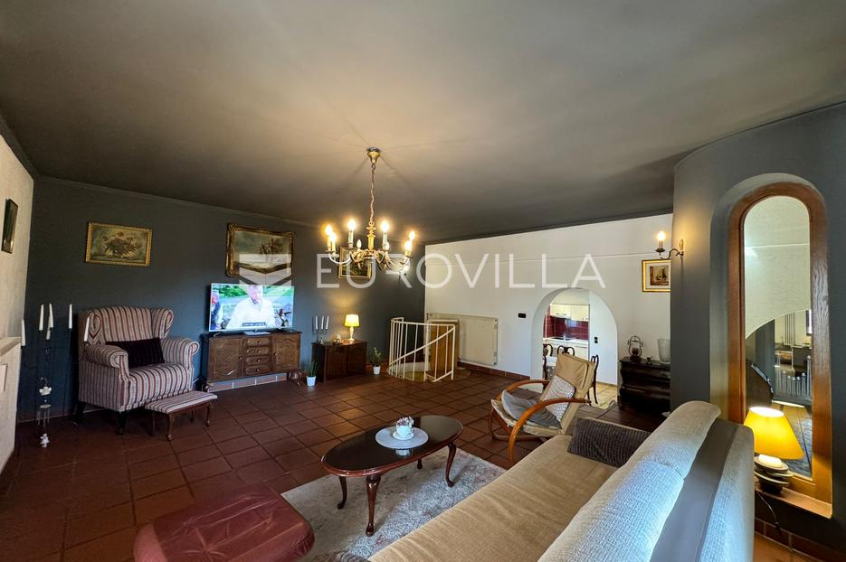 House For sale - Osječko-baranjska Đakovo