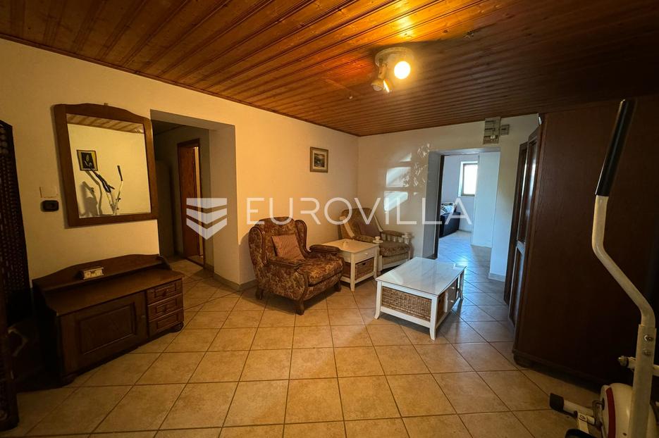 House For sale - Osječko-baranjska Đakovo