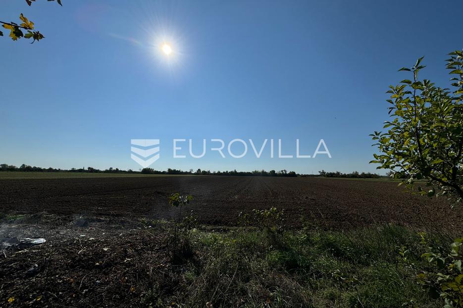 House For sale - Osječko-baranjska Đakovo