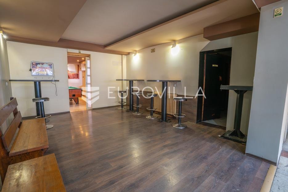Commerciale Da affittare - Požeško-slavonska Požega