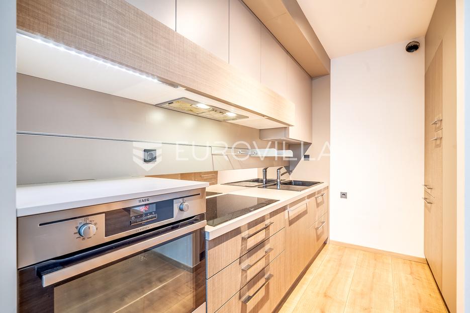 Appartement À vendre -  Trnje