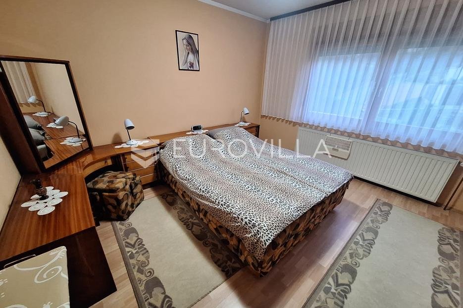 Casa In vendita - Karlovačka Netretić