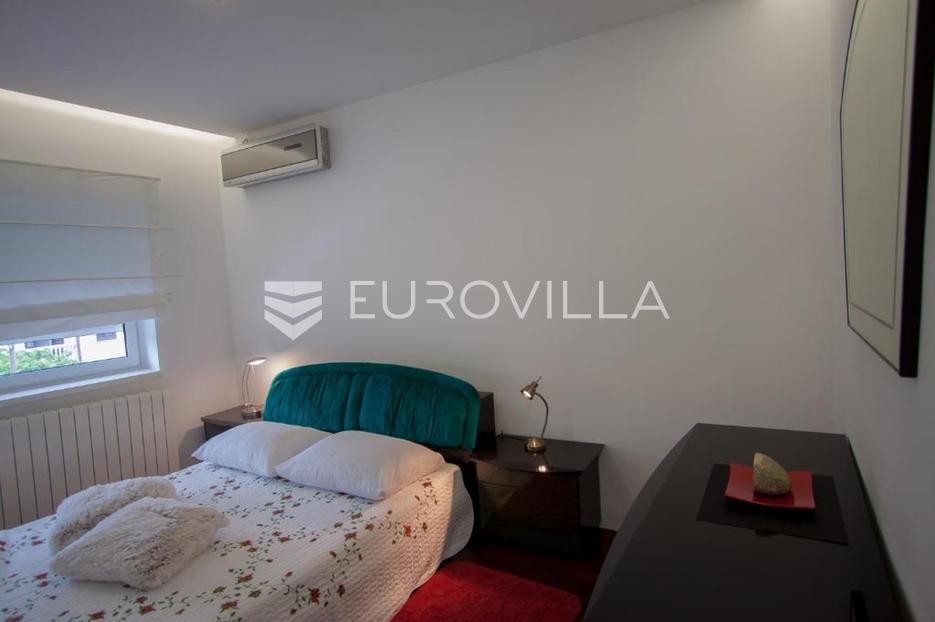 Appartement À vendre -  Pula